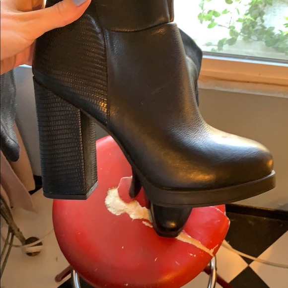 Circus black leather and suede over the knee boots - Picture 3 of 4